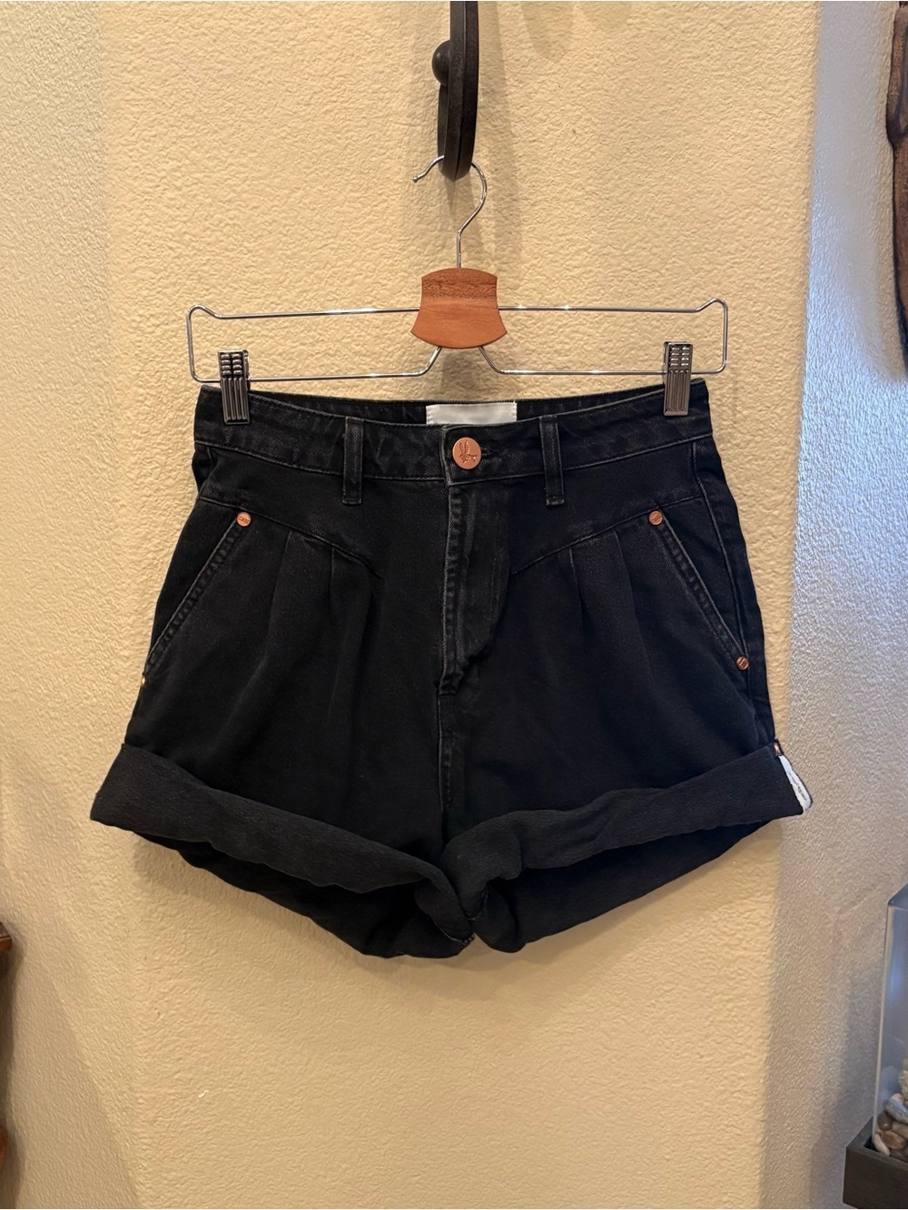 ONETEASPOON Black Street Walkers High-Waist Rolled Hem Denim Shorts Size 24